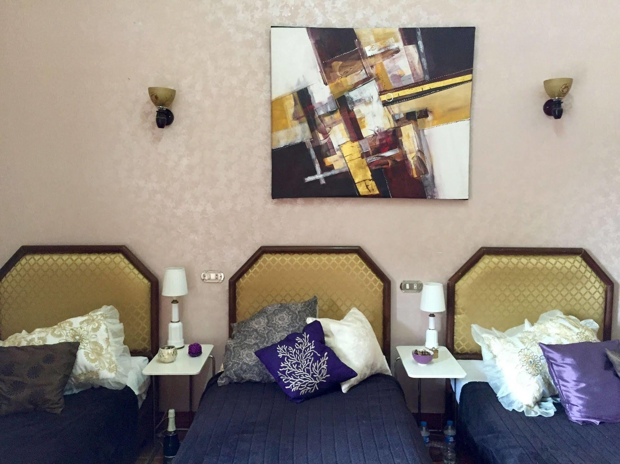 Mini-hôtel Downtown 2*